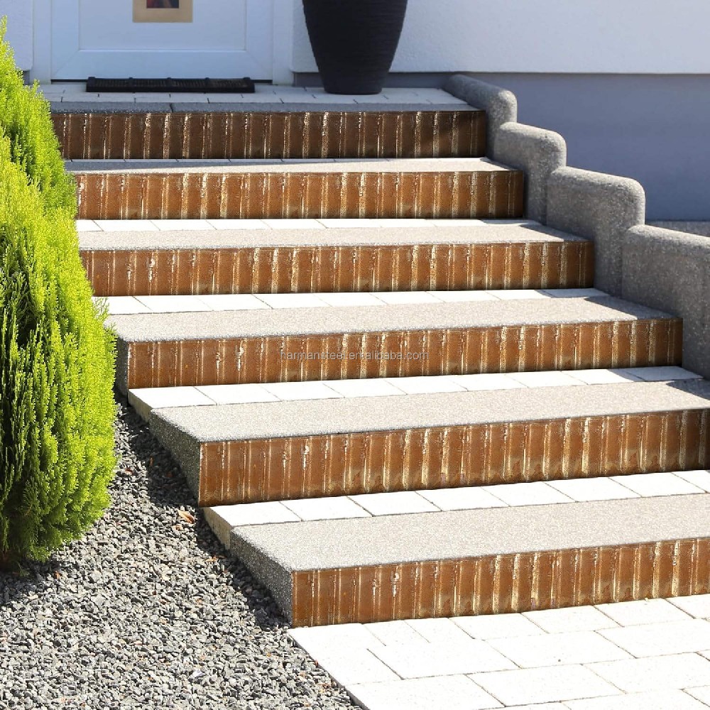 Weather-resistant garden edging